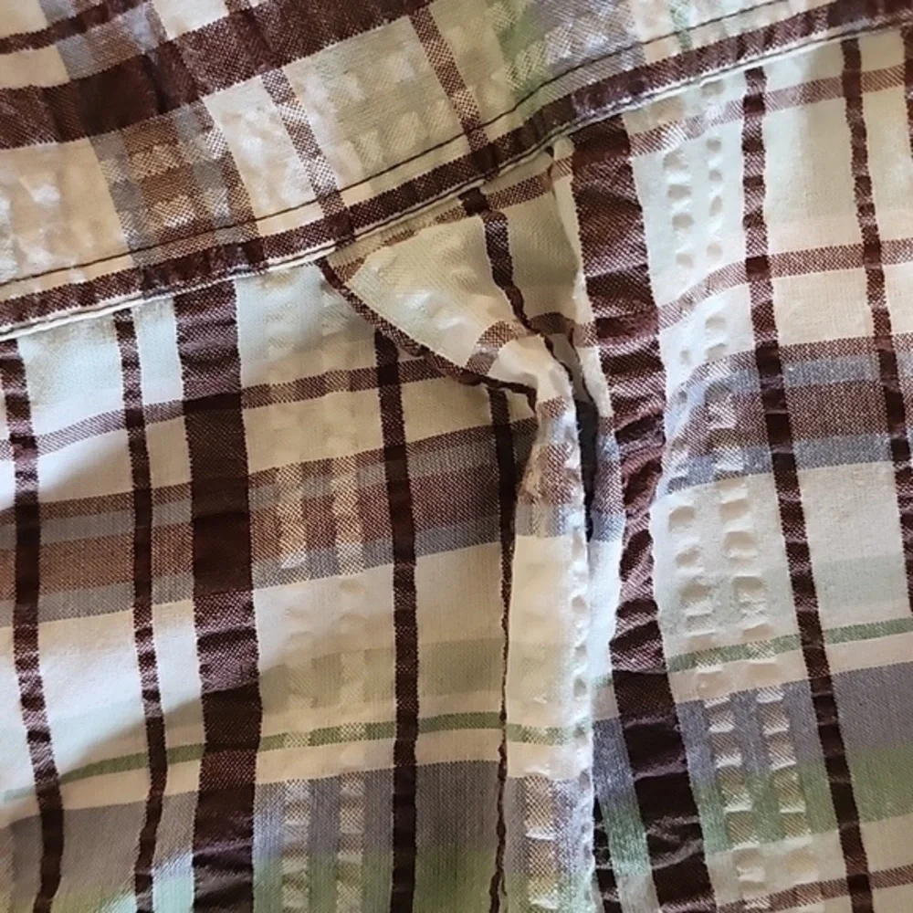 Patagonia seersucker‎ fabric button down shirt med